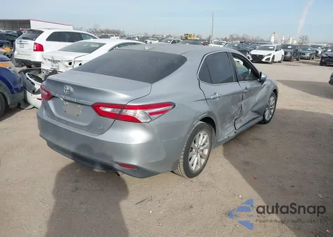 2019 Toyota Camry Le from USA, damaged, VIN 4T1B11HK6KU215648
